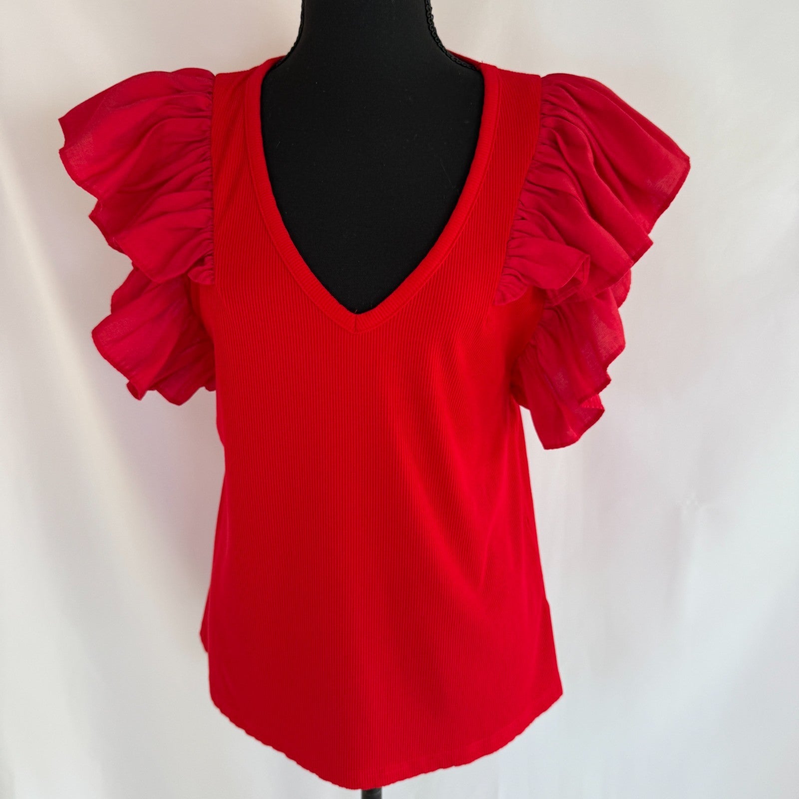 Tuckernuck Red Flutter Sleeve Tee Size L