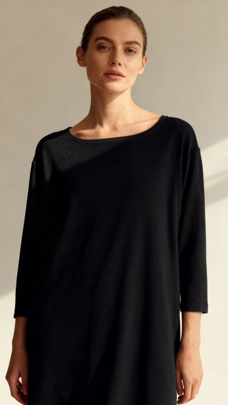 Sympli Black Stretch Jersey Classic Round Neck 3/4 Sleeve Split Hem Tunic Top 14