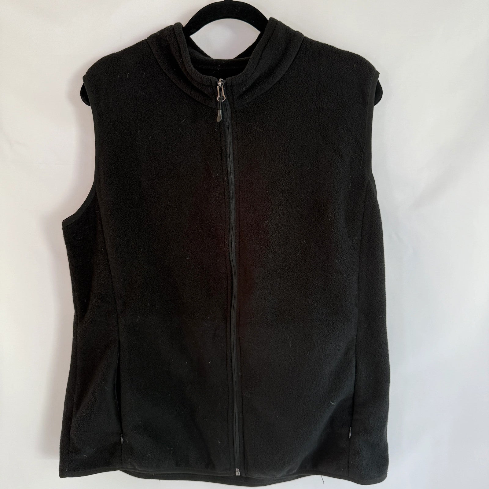Black Fuinloft Fleece Vest Size XL
