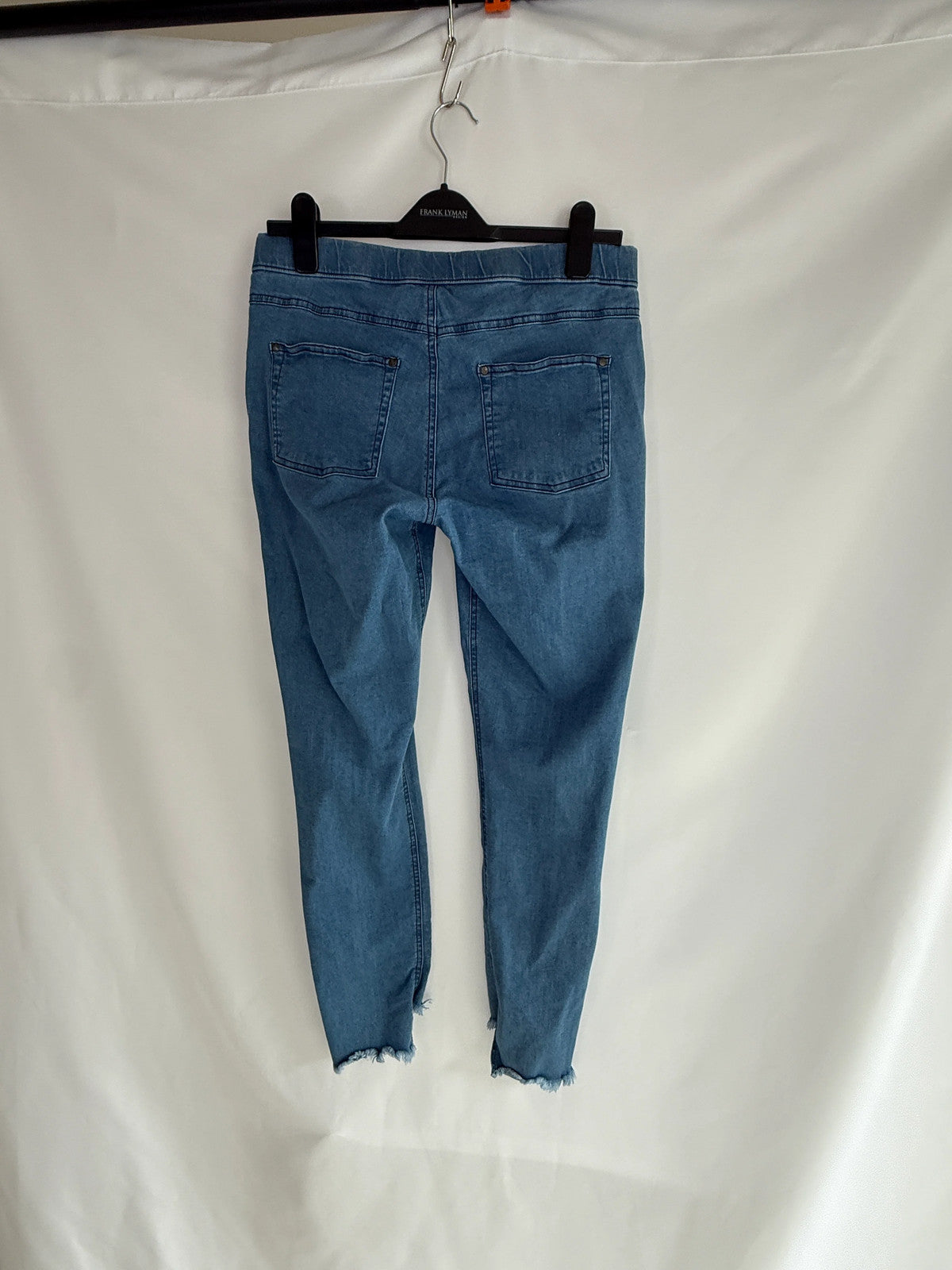 Hue Distressed Blue Jeans Size L