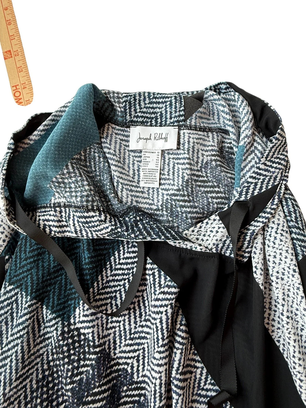 Joseph Ribkoff pancho top size 12