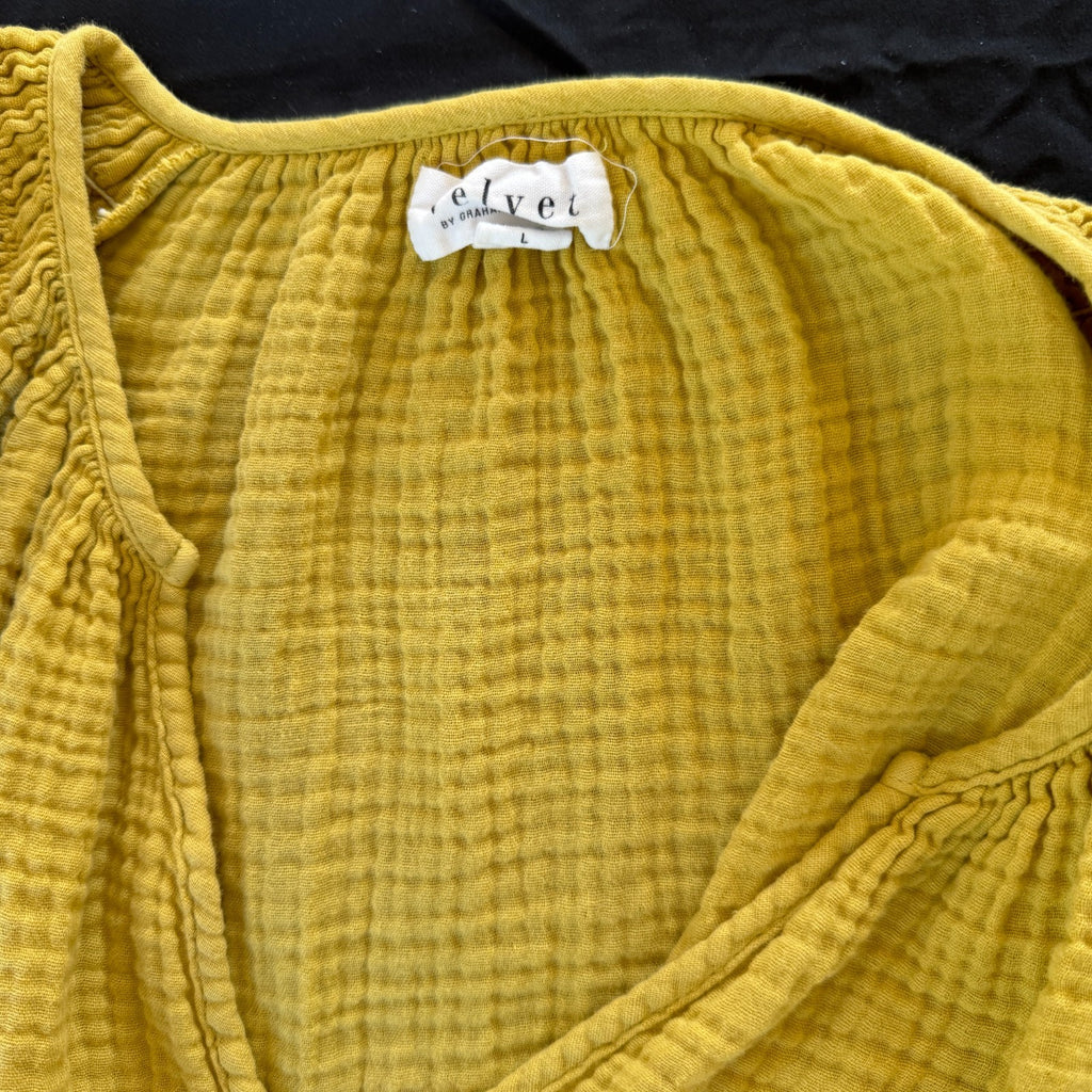 Velvet by Graham and Spencer Gold Gauze V-Neck Tee Size L