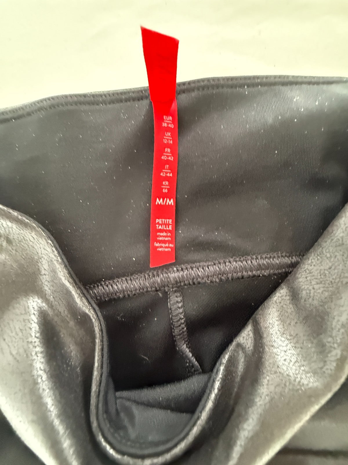 Spanx Faux Leather Black Leggings Size M