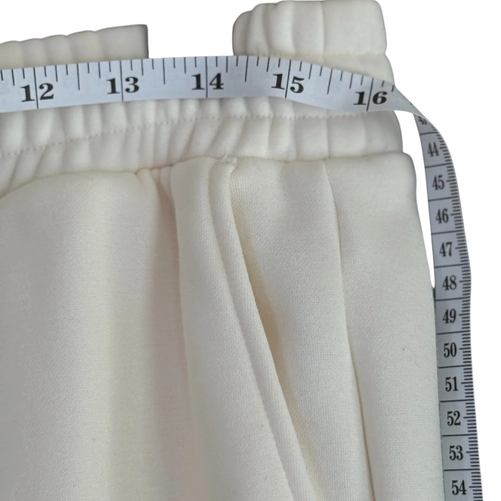 Fabletics Ivory Winter Sweat Pants Size L