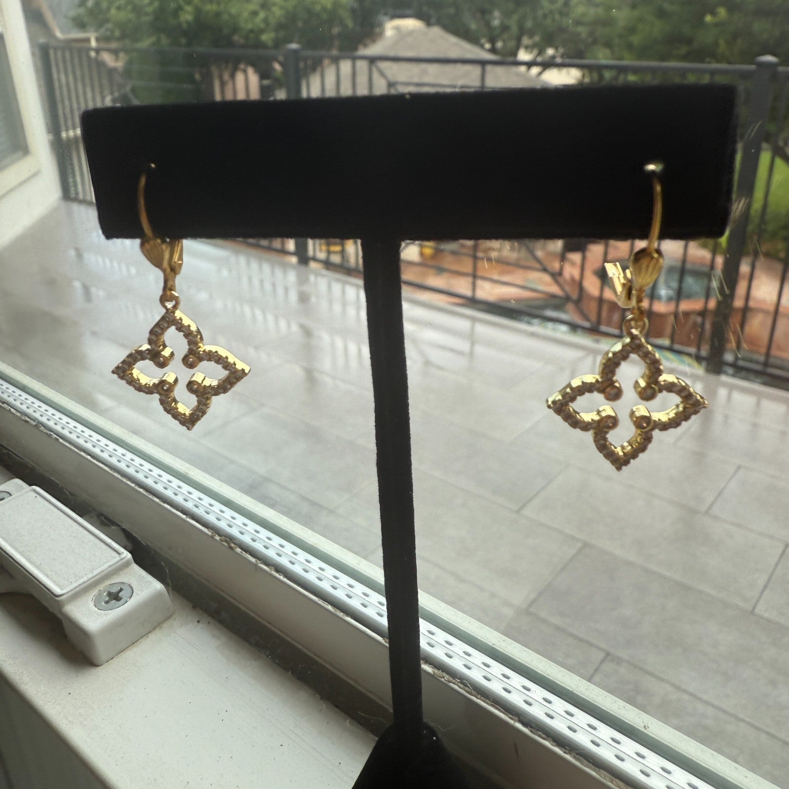 Catherine Popesco Cloverleaf gold with crystal earrings